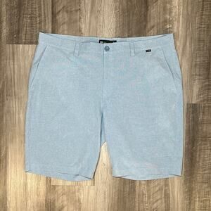 Travis Mathew Golf Shorts - 40